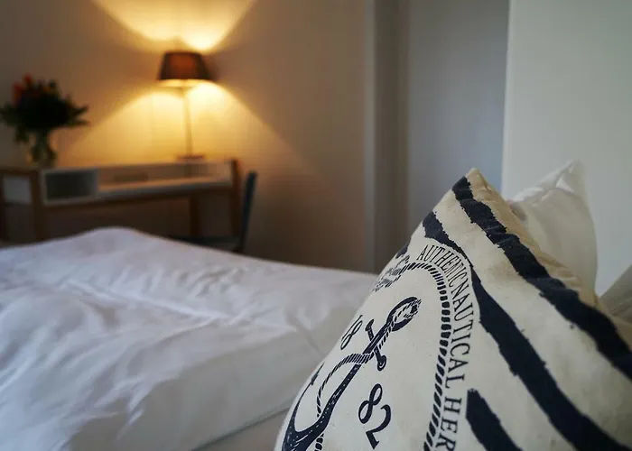 Ostseehotel Hunhoi فندق